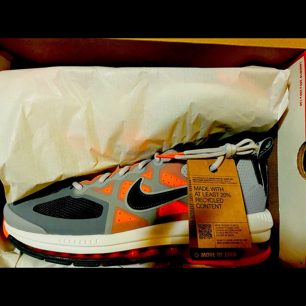 Nike Air Max Genome New in Box